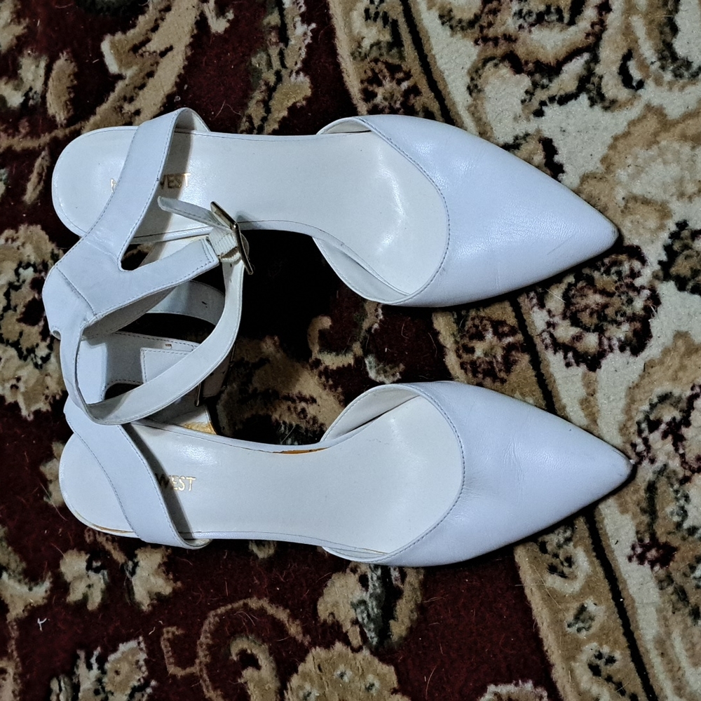 Nine West Callen D'orsay pump size 10.5M